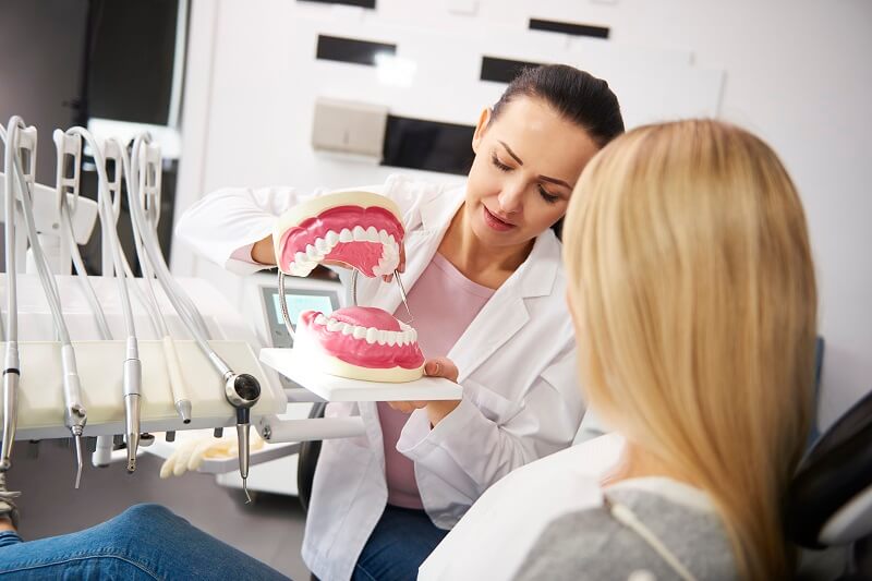 牙齒神經痛怎麼辦？典雅牙醫告訴你牙齒神經痛症狀有哪些